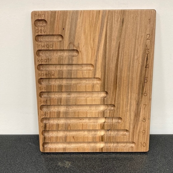 Early Learning Traditional First Nation Language Counting Abacus Wood Toy - Picture 2 of 7